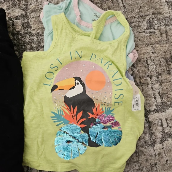 bundle lot of 11  girl shirts - Picture 4 of 9